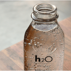 4 Reasons to never drink bottled water again